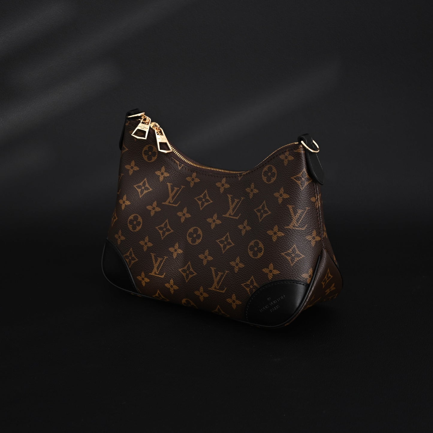 Louis Vuitton Monogram Canvas Pochette Shoulder Bag