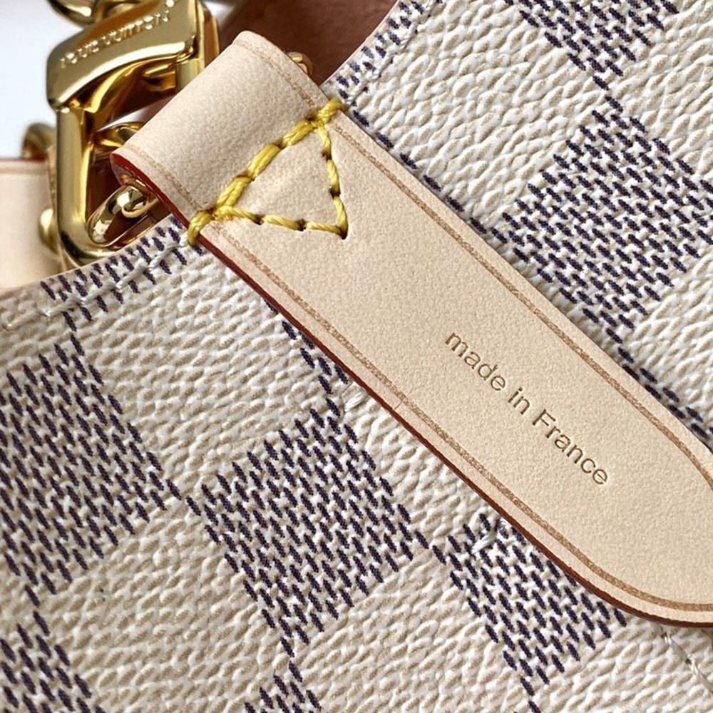 Louis Vuitton NÉONOÉ BB