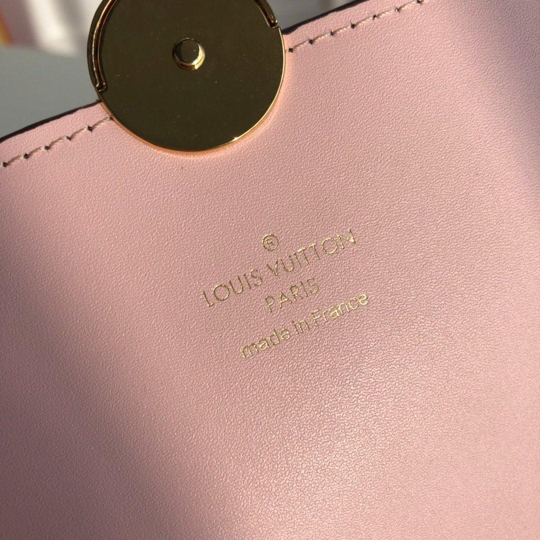 Louis Vuitton flore chain wallet