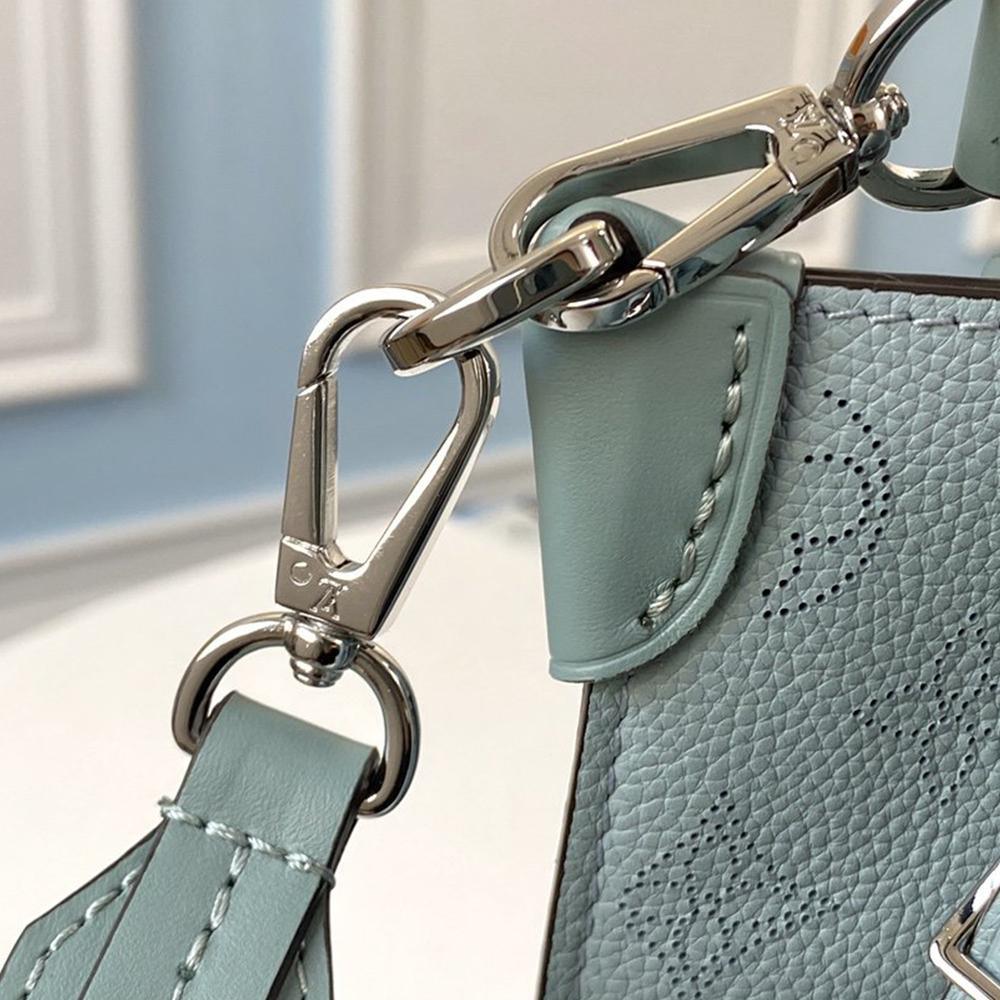 Louis Vuitton NÉONOÉ BB