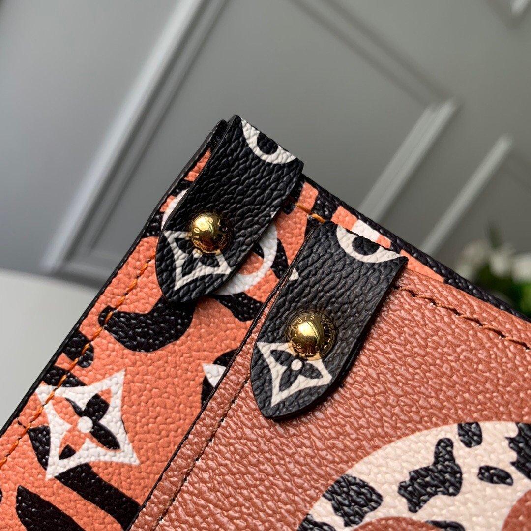 Louis Vuitton ON THE GO GM