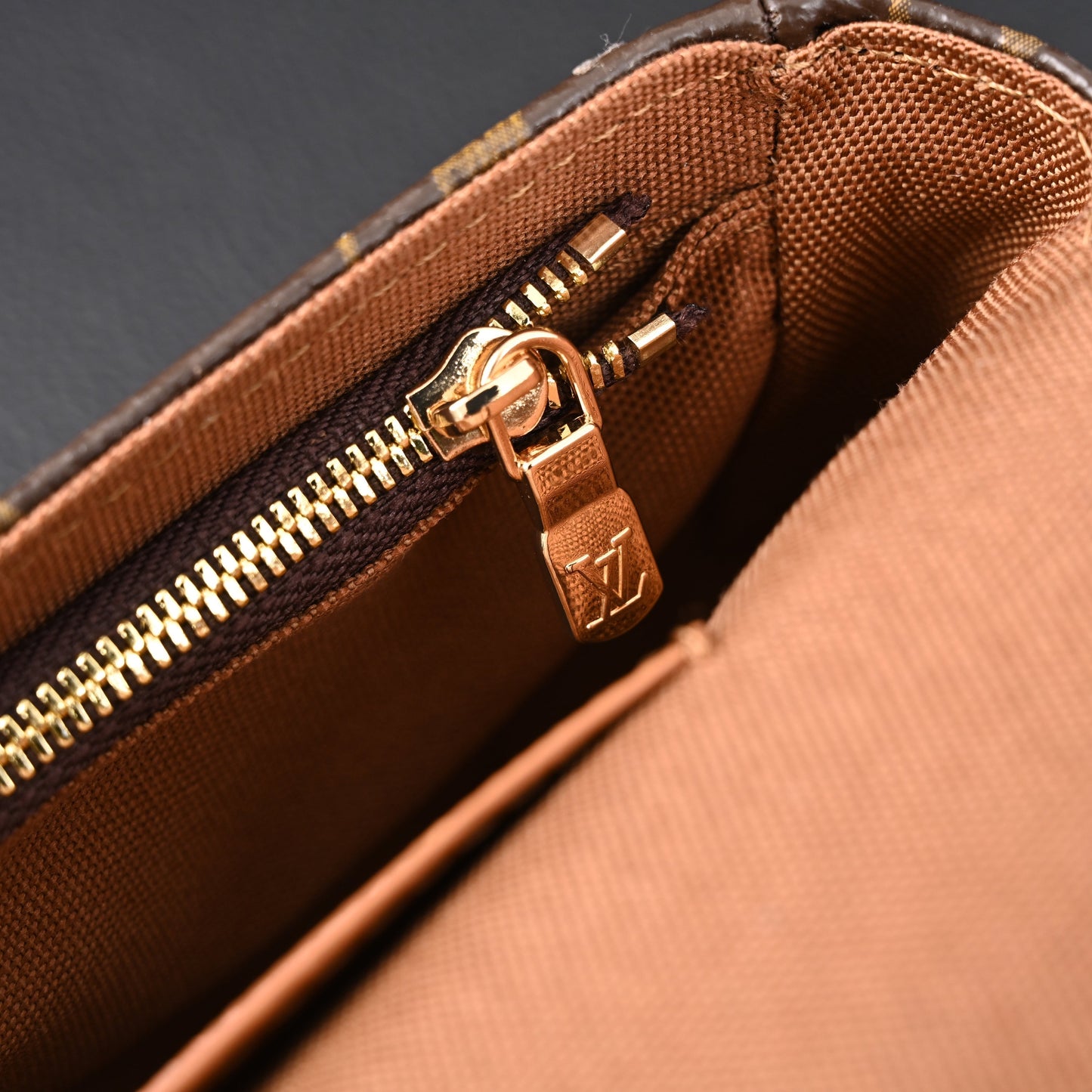 Louis Vuitton Félicie Pochette Monogram Canvas Chain Wallet