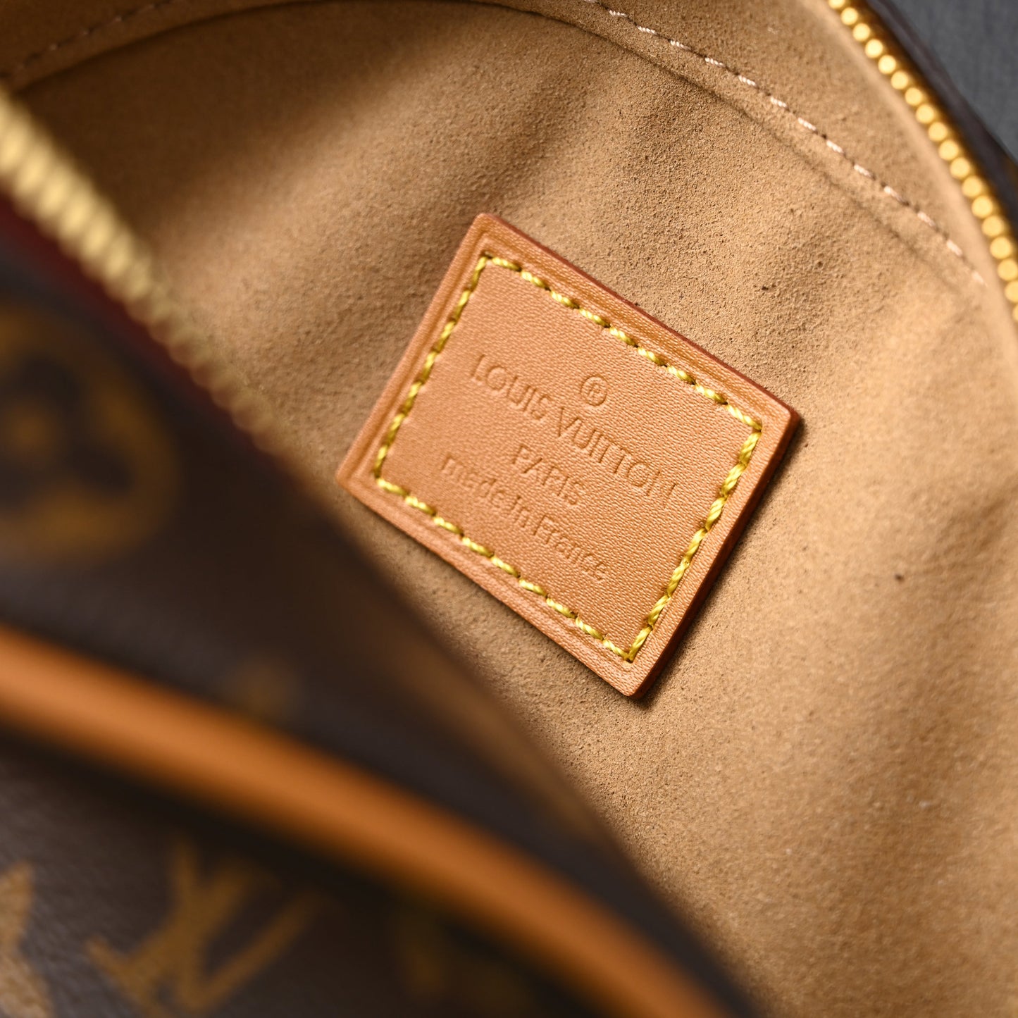 Louis Vuitton Boîte Chapeau Souple MM – Monogram Canvas