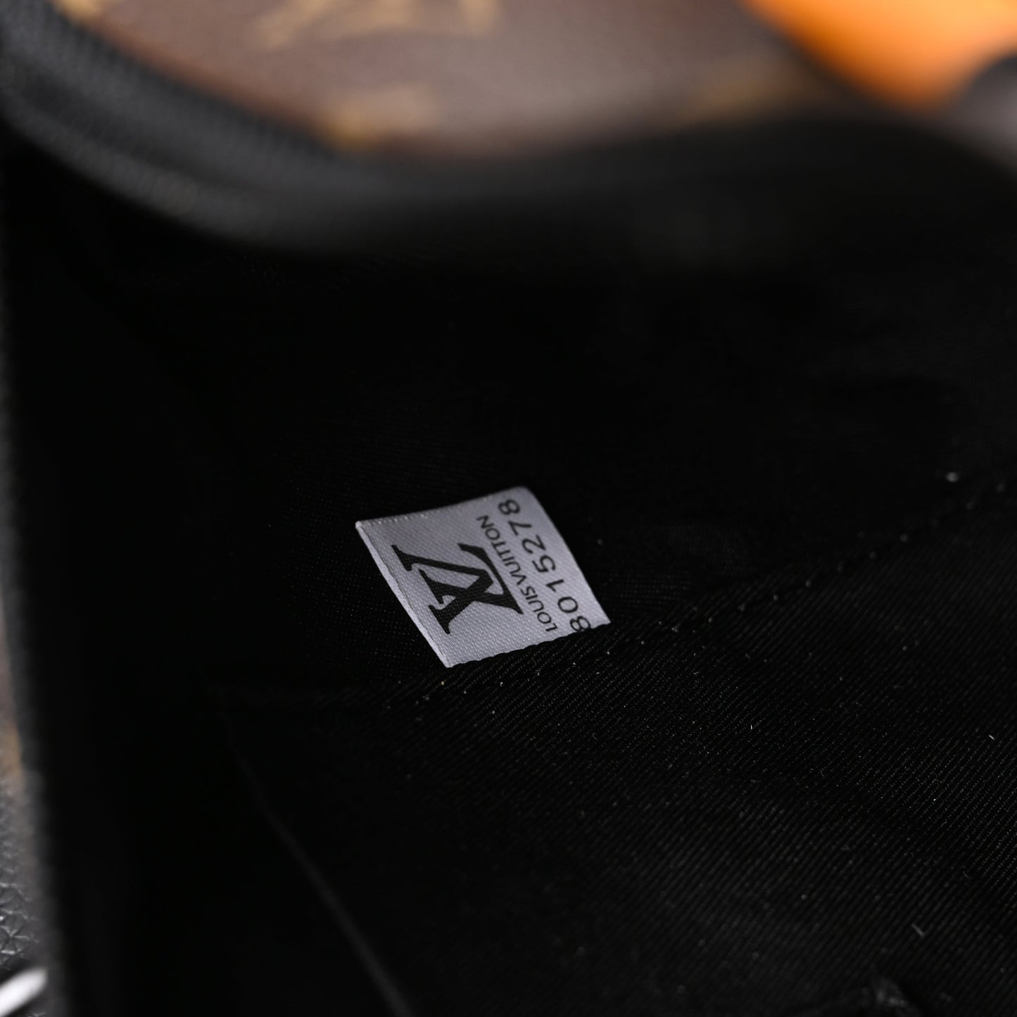 Louis Vuitton Keepall Bandoulière 50 – Monogram Canvas with Neon Orange Trim