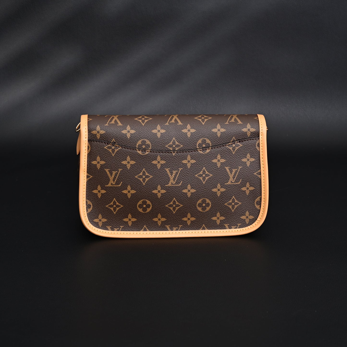 Louis Vuitton Croissant Bag Monogram Canvas