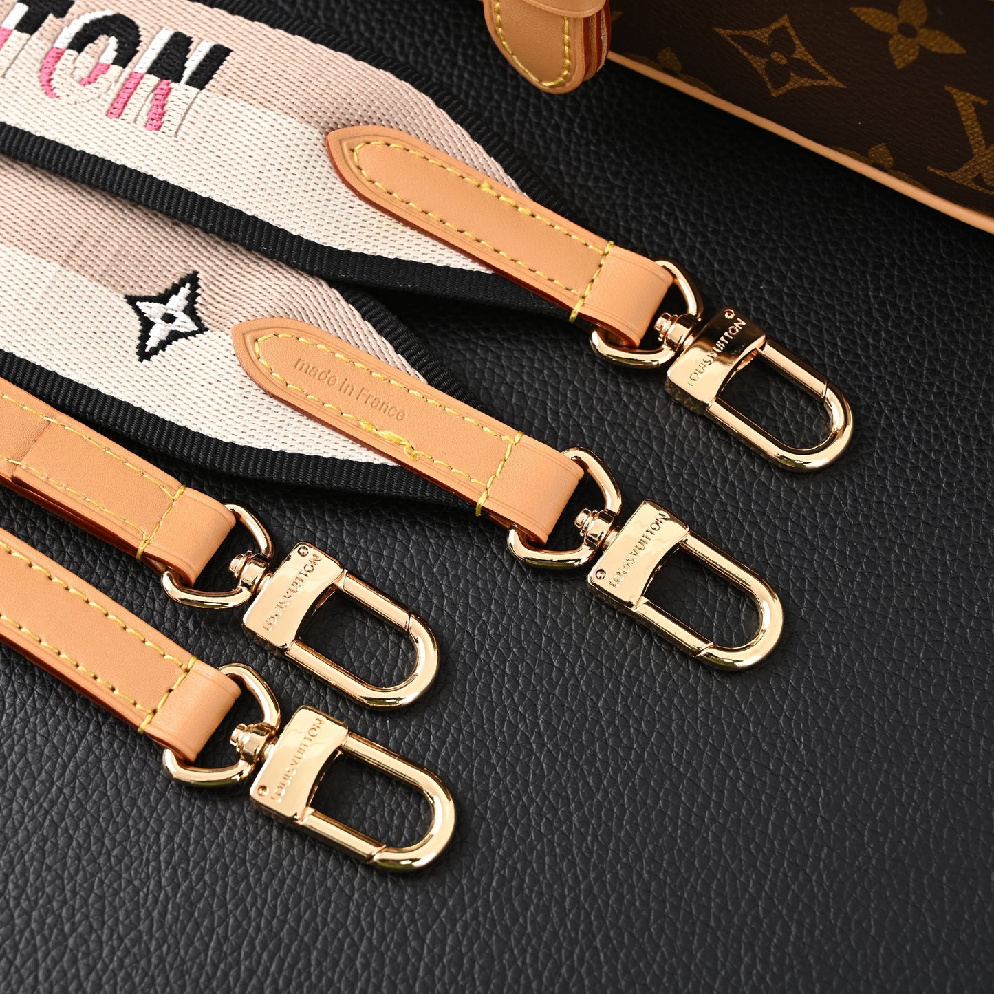 Louis Vuitton Croissant Bag Monogram Canvas