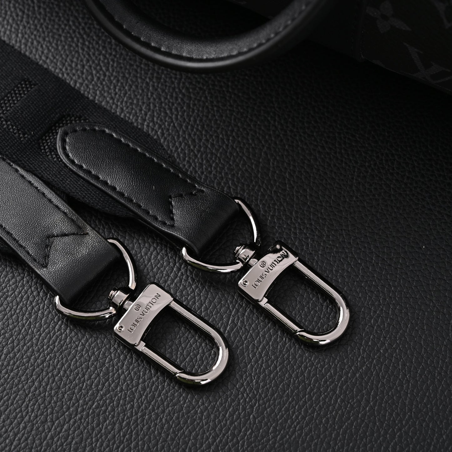 Louis Vuitton Keepall Bandoulière 50 – Monogram Eclipse Canvas