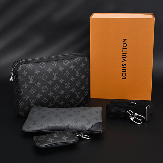 Louis Vuitton Discovery Pochette MM – Monogram Eclipse