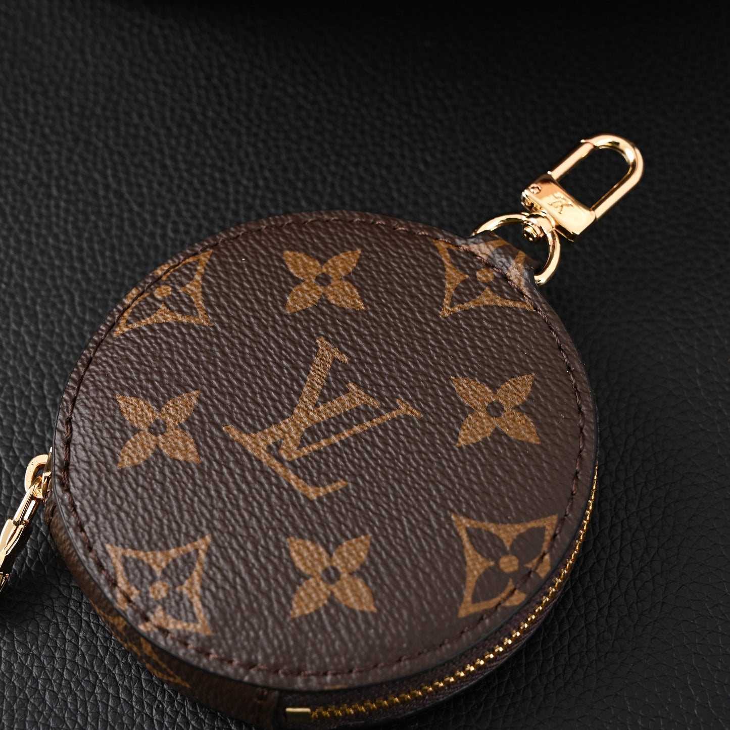 Louis Vuitton NeoNoe BB Bucket Bag – Monogram Canvas with Removable Coin Purse