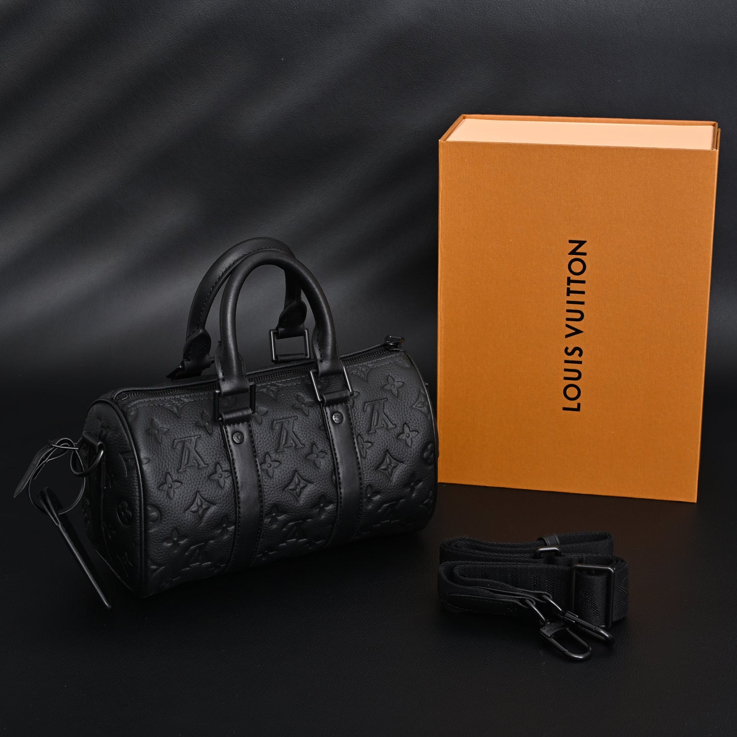 Louis Vuitton Keepall Bandoulière 50 – Monogram Shadow Black Leather