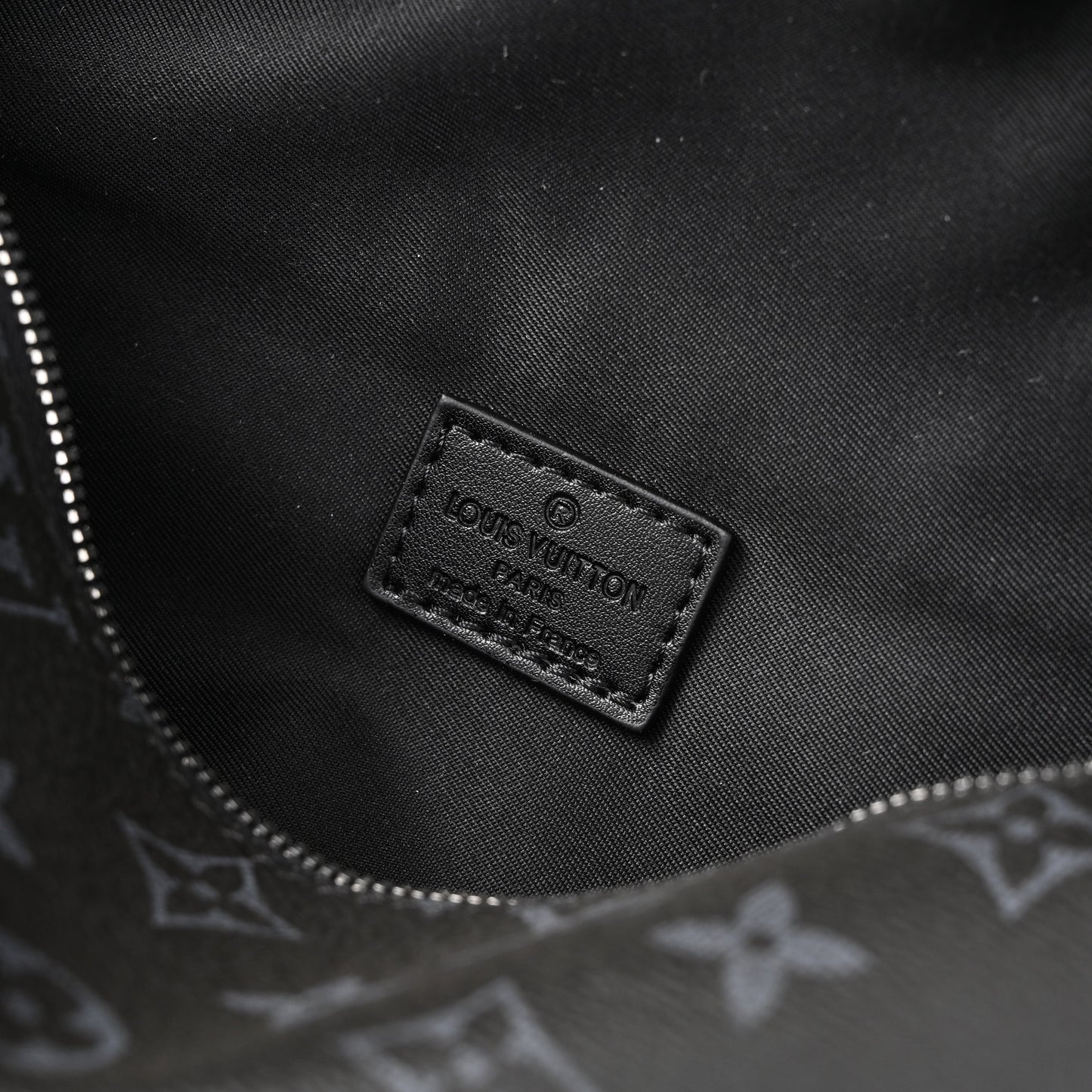 Louis Vuitton Discovery Bumbag – Monogram Eclipse