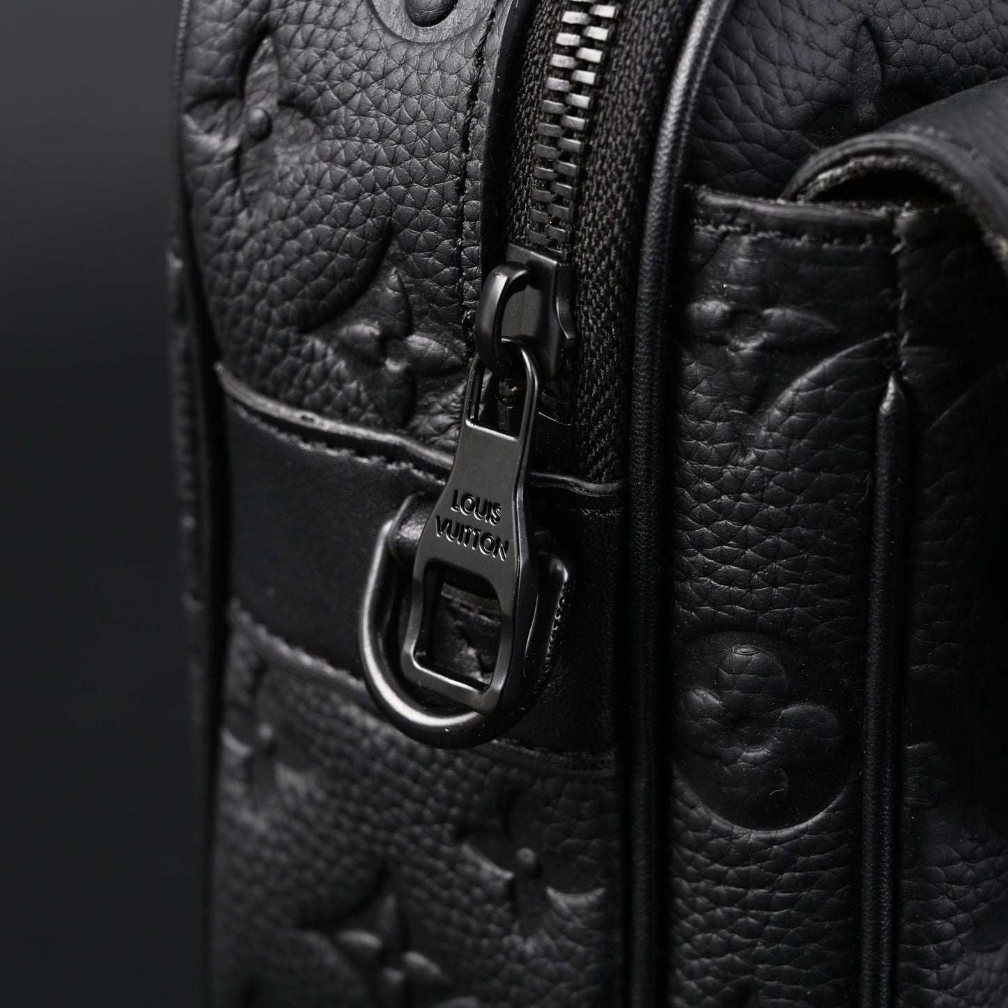 Louis Vuitton Capucines BB Top Handle Bag – Black Taurillon Leather