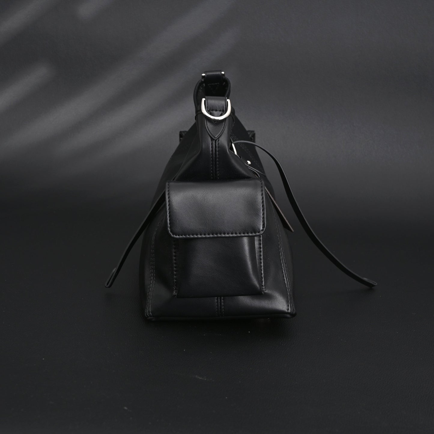 Louis Vuitton Montaigne Black Mahina Leather Shoulder Bag