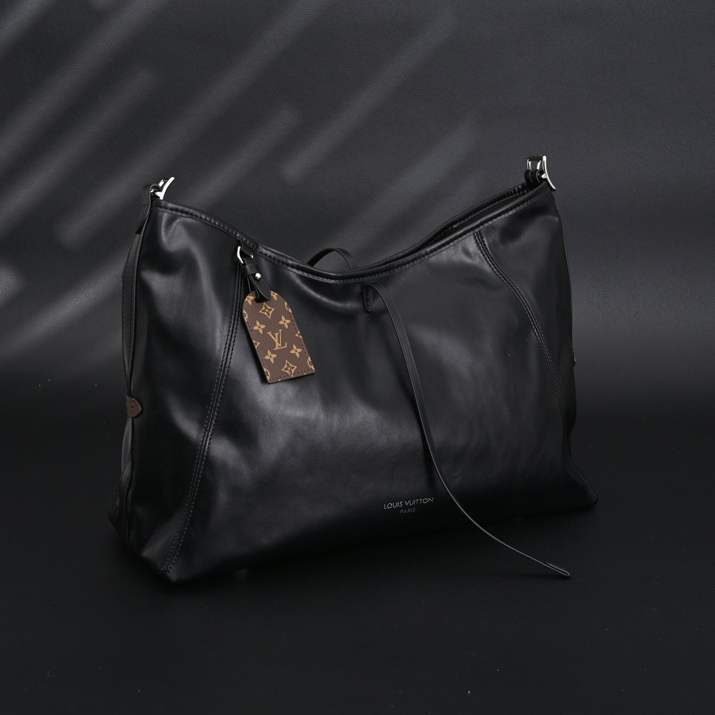 Louis Vuitton Black Mahina Leather Hobo Shoulder Bag