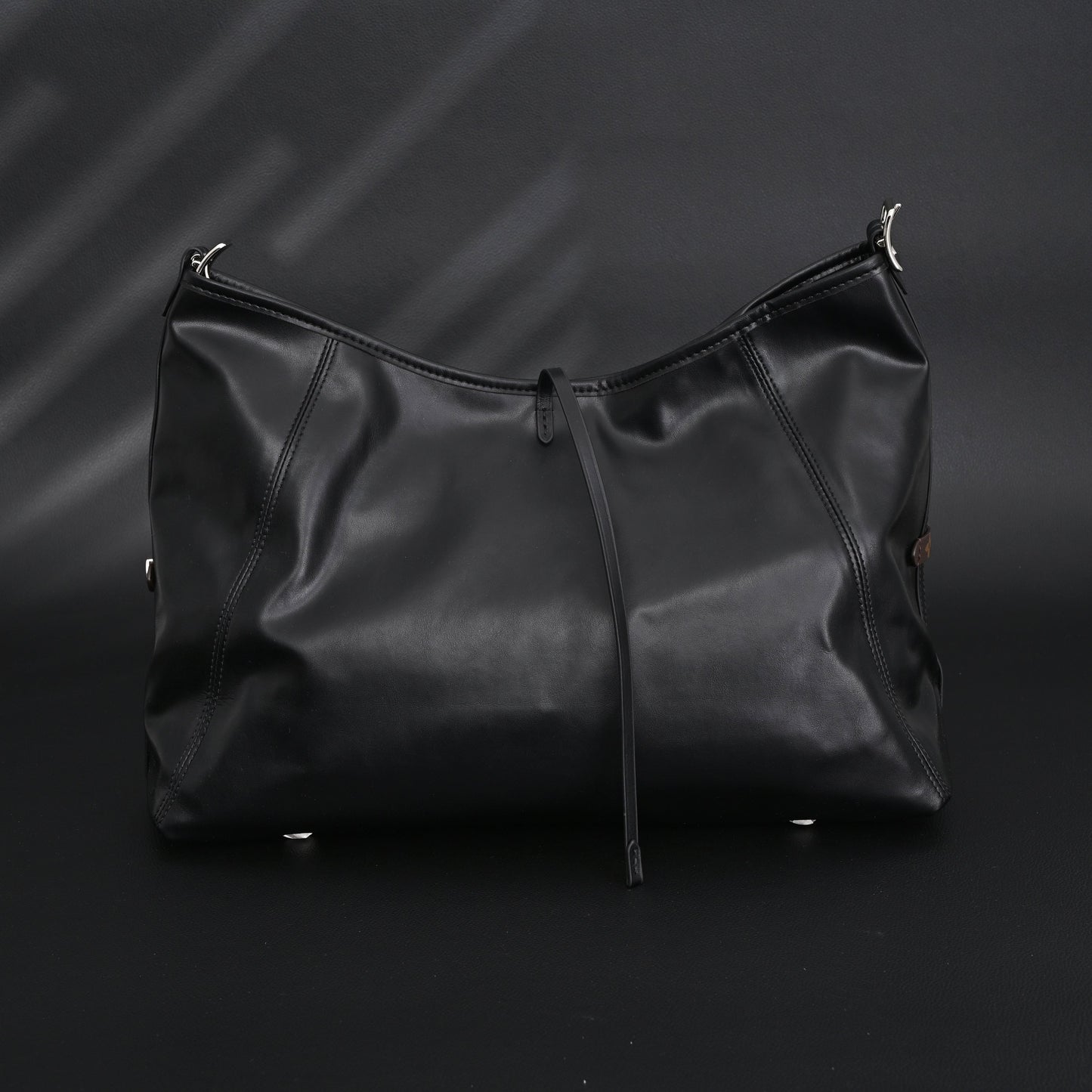 Louis Vuitton Black Mahina Leather Hobo Shoulder Bag