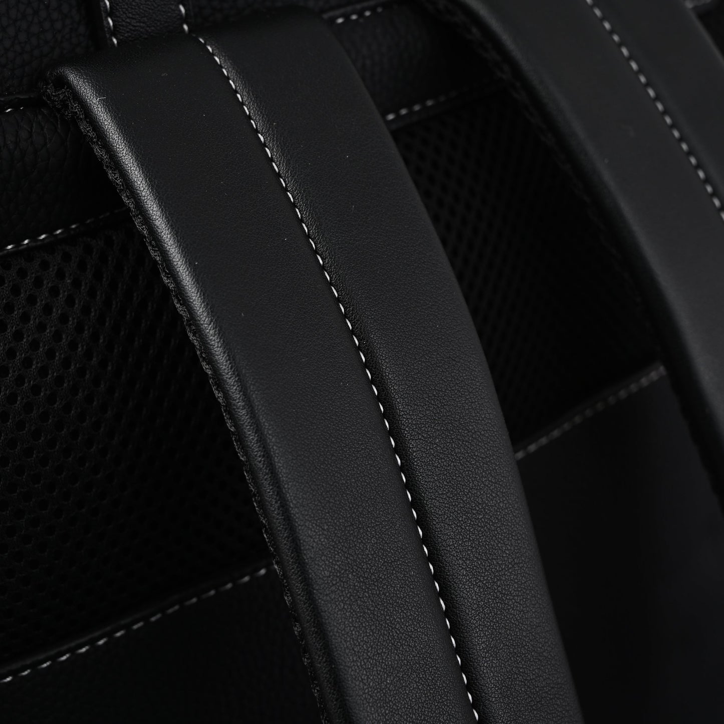 Coach CH Sprint Backpack – Signature Canvas & Leather