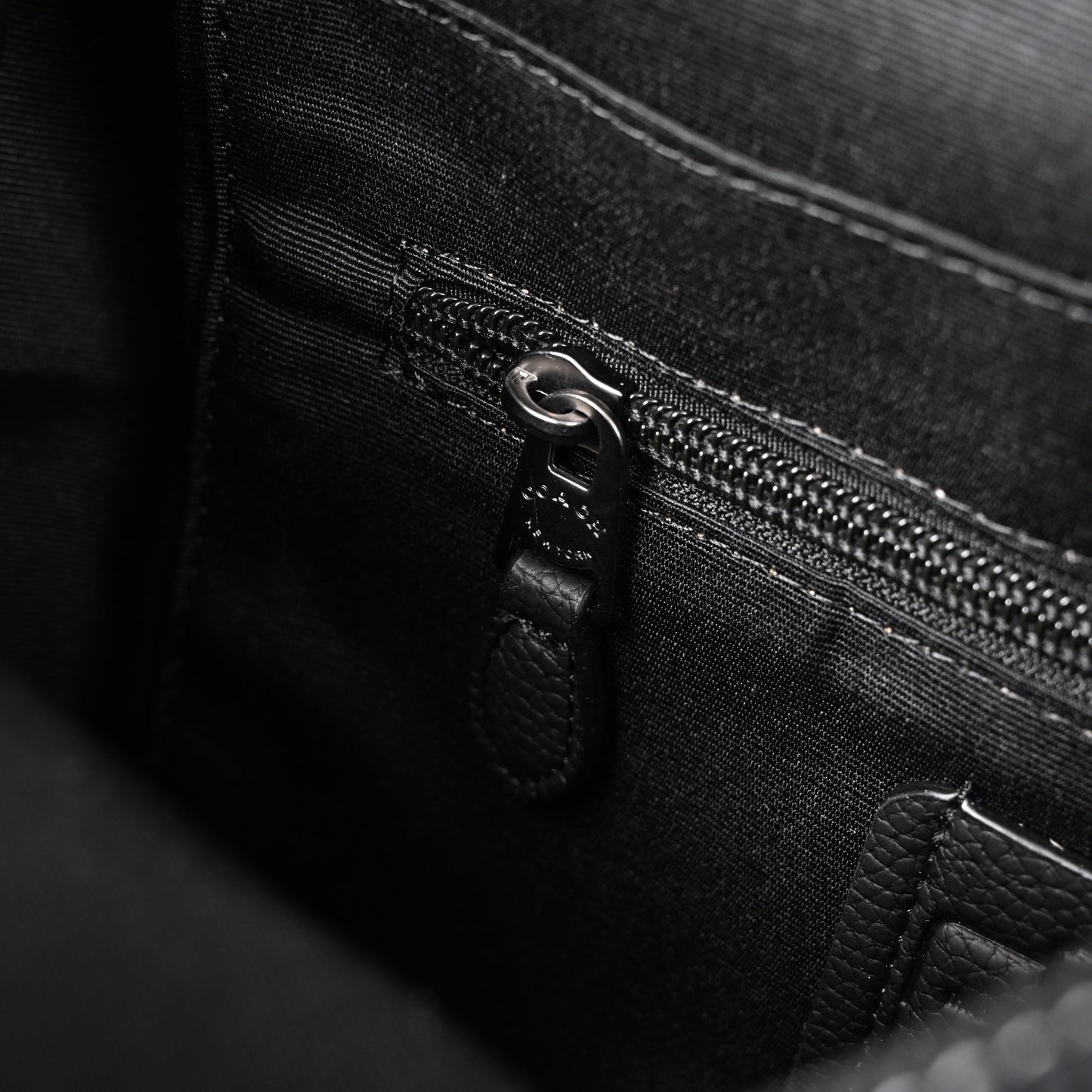 Coach CH Sprint Backpack – Signature Canvas & Leather