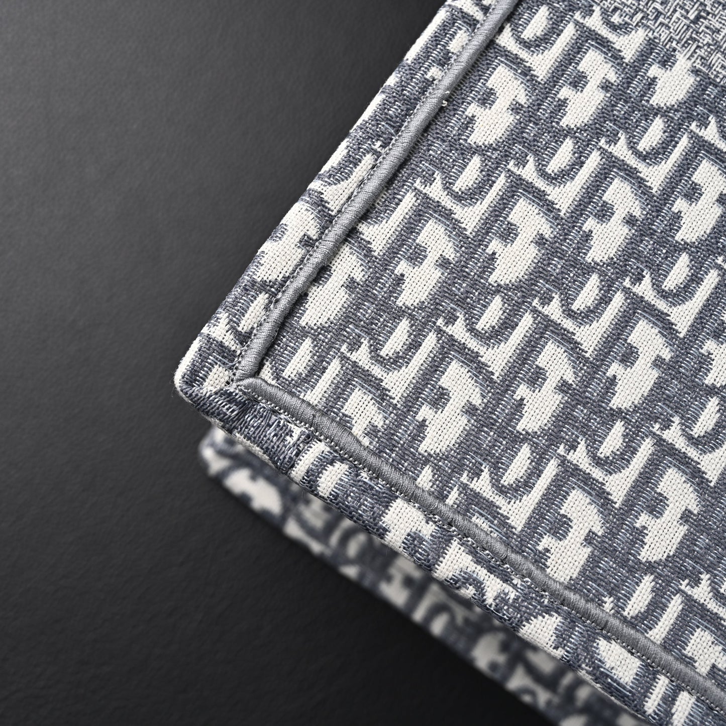 Christian Dior Large Book Tote – Grey Oblique Embroidery