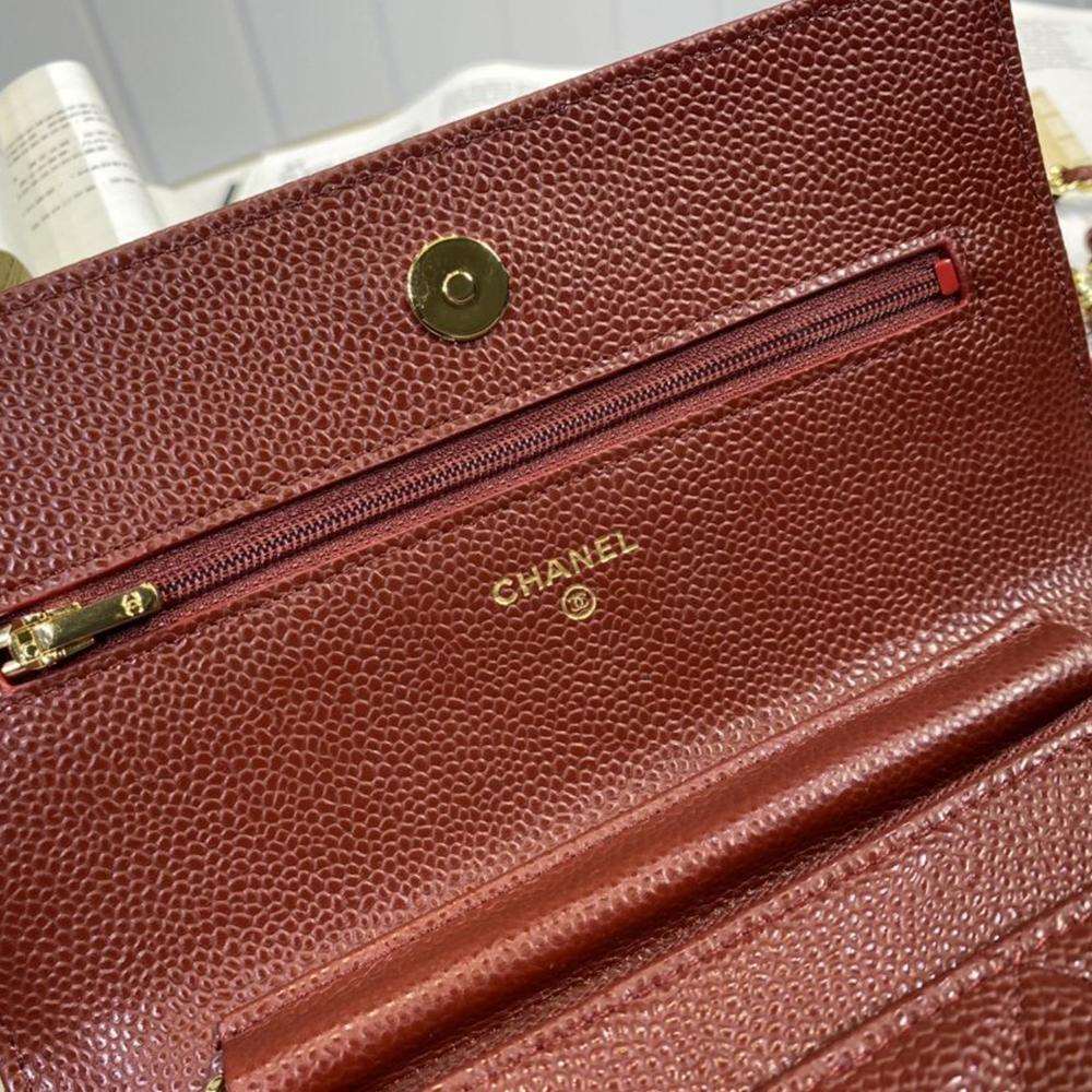 Chanel Classic Wallet on chain Burgundy caviar