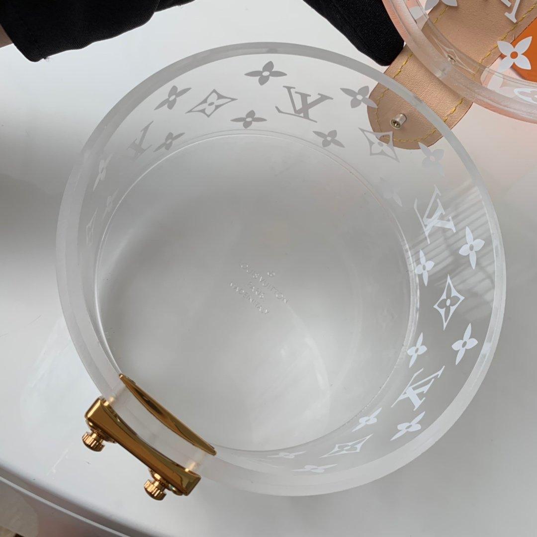 Louis Vuitton Transparent Plexiglass Box Scott