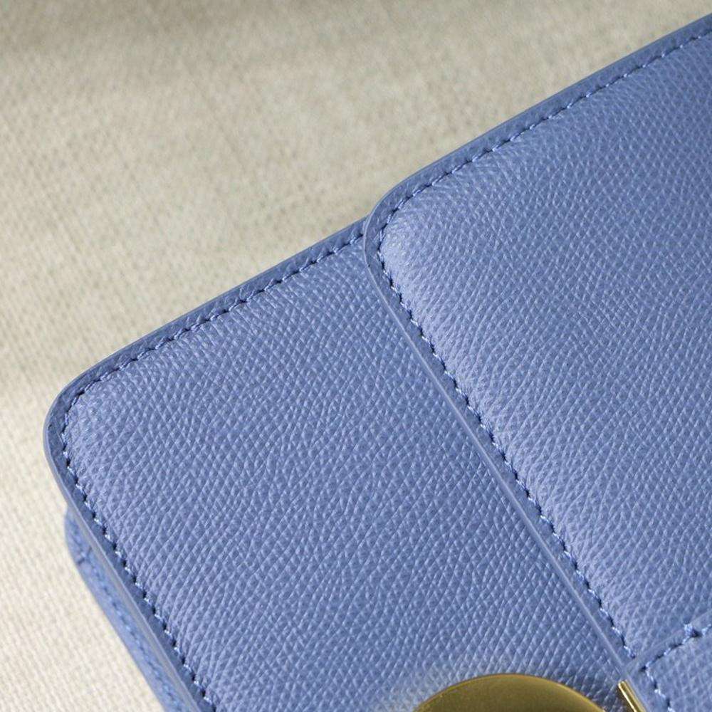 Dior 30 Montaigne Bag