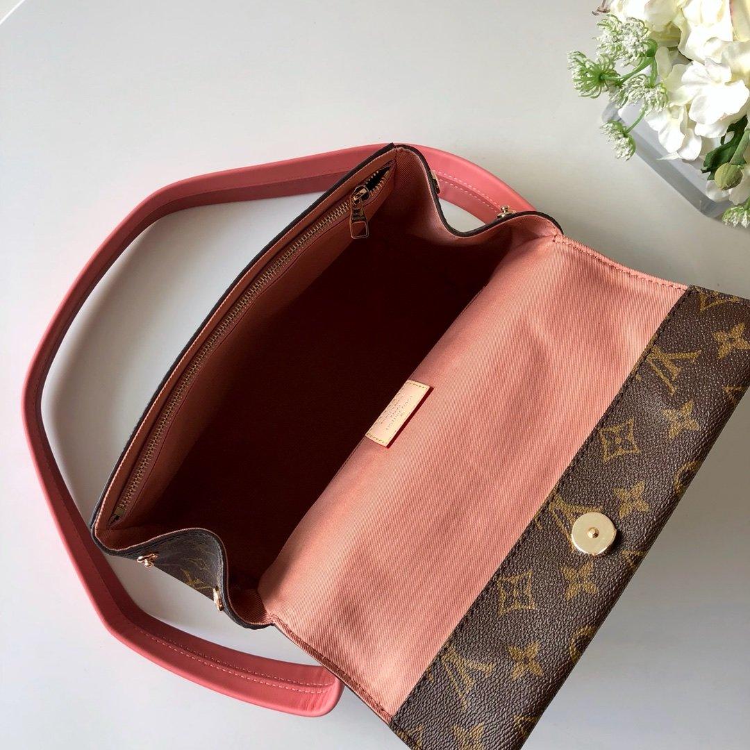 Louis Vuitton CLUNY BB