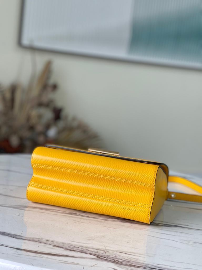 Louis Vuitton TWIST MM