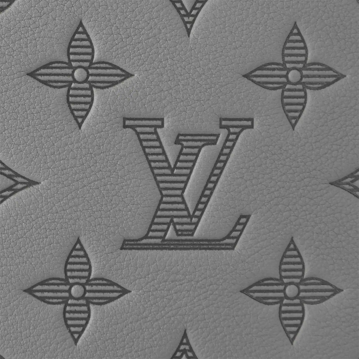 Louis Vuitton Trio Messenger