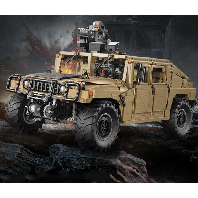 Remote Controlled Off Road Bundle 6890pcs